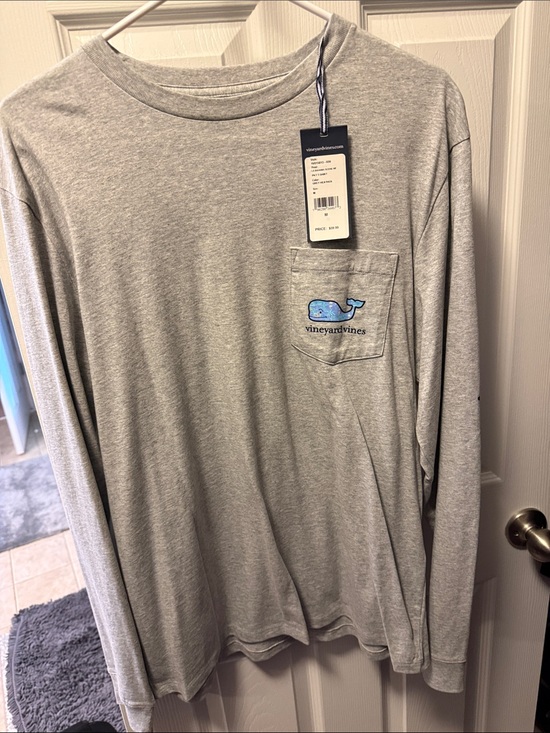 Vineyard Vines Other - Vineyard Vines Men’s Long-Sleeve Pocket Tee - Heather Gray with Blue Whale